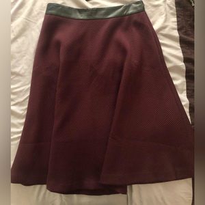 Banana Republic skirt with faux leather waist trim